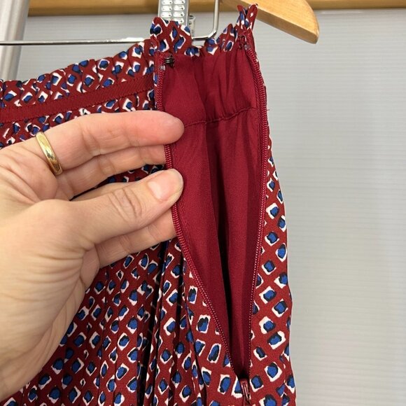 Banana Republic Diamond Pleated Lined Knee Length Skirt Red Blue White Sz 10 - Picture 4 of 14